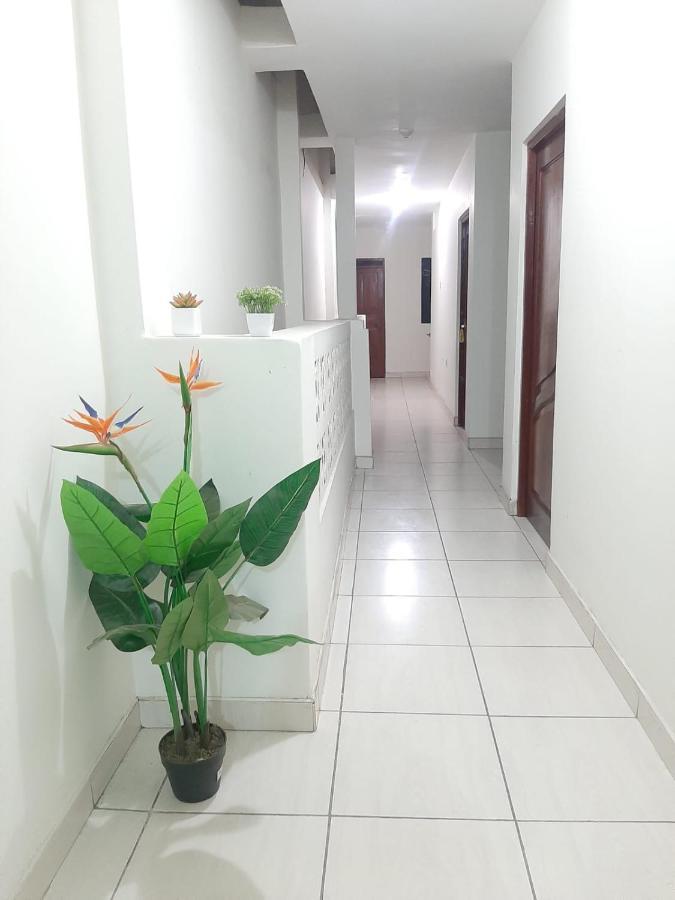 Guest House Tumbes Esterno foto