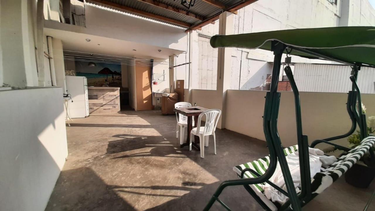 Guest House Tumbes Esterno foto
