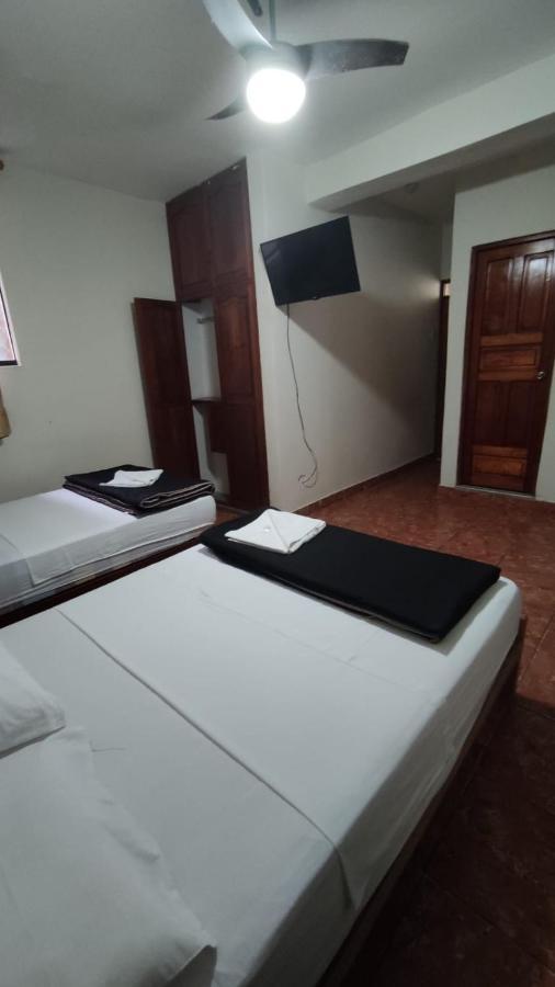 Guest House Tumbes Esterno foto