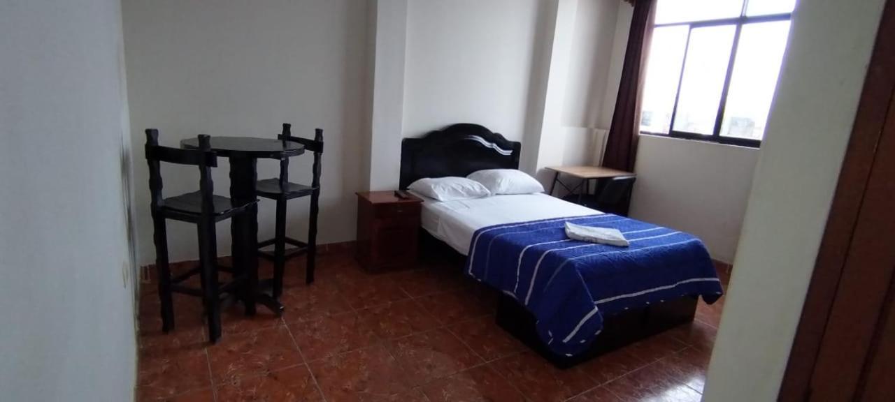 Guest House Tumbes Esterno foto